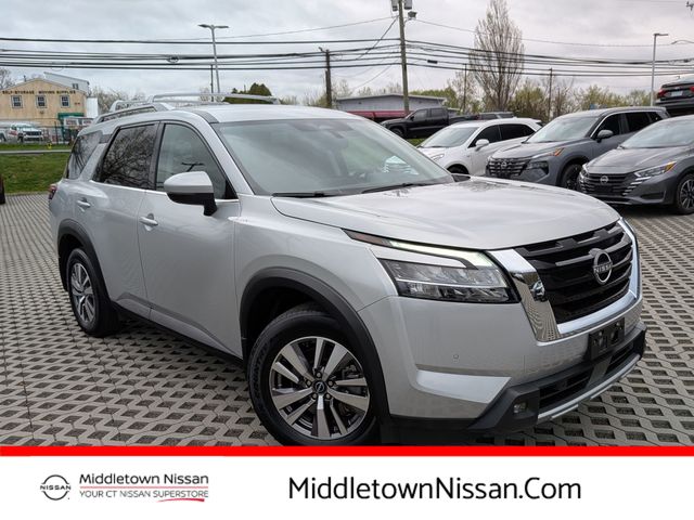 Brilliant Silver Metallic 2022 Nissan Pathfinder SL 4WD SUV / Crossover All-Wheel Drive 9-Speed Automatic