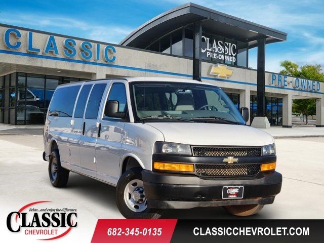 2025 Chevrolet Express 3500 LS Extended RWD