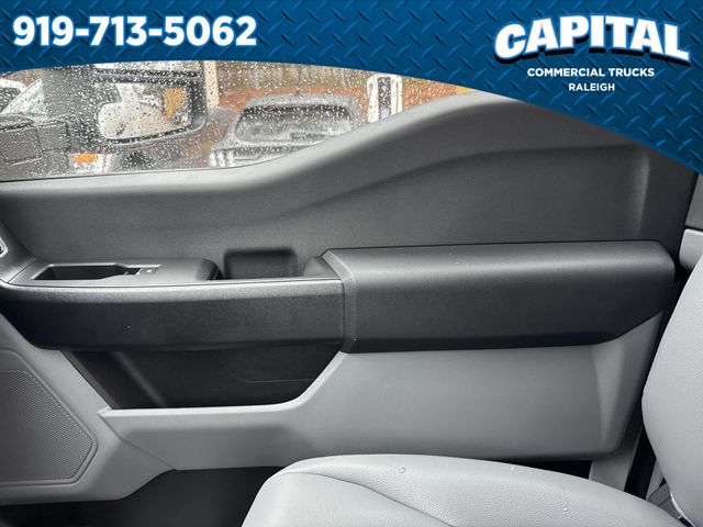 New 2026 White Ford 11FT SERVICE BODY image 30