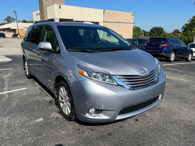 Silver Sky Metallic 2017 Toyota Sienna Minivan All-Wheel Drive 8-Speed Automatic