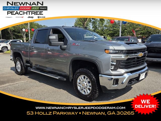 Sterling Gray Metallic 2024 Chevrolet Silverado 2500HD Pickup Truck Four-Wheel Drive Automatic