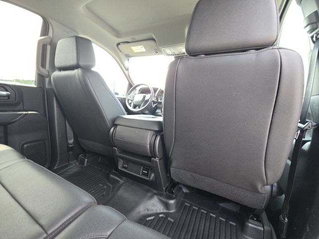 2024 GMC Sierra 2500HD Pro:46896A1
