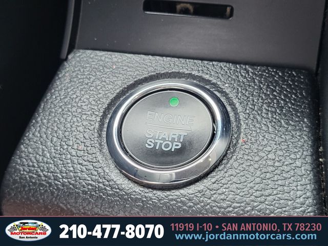 Used Car 2019 Ford F-150  Lariat For Sale Under $30,000 In San Antonio, Texas