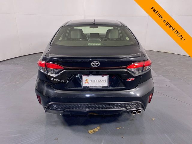 2020 Toyota Corolla XSE 33