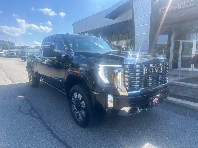 Onyx Black 2024 GMC Sierra 2500HD Pickup Truck Four-Wheel Drive Automatic