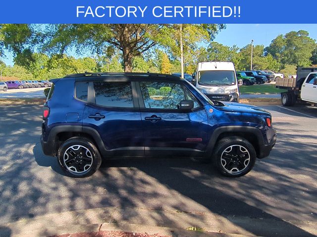 Used 2017 Blue Jeep Trailhawk image 6