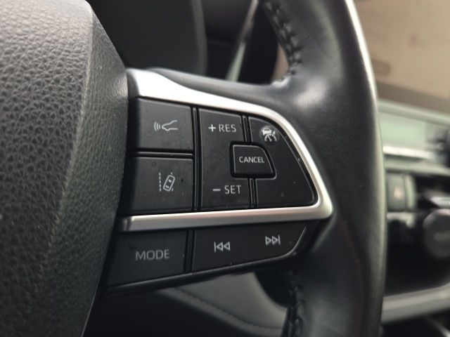 Used 2023 Toyota Highlander Hybrid SUV