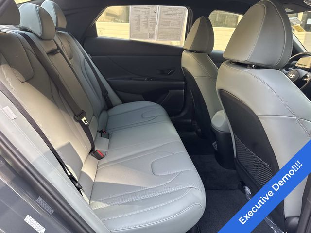 2025 Hyundai Elantra Hybrid