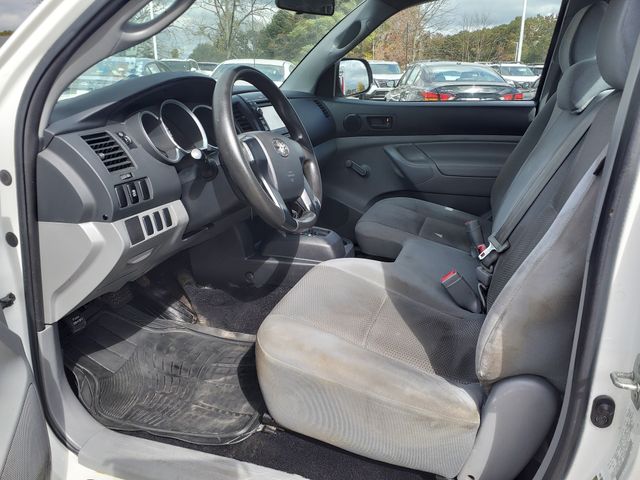 2013 Toyota Tacoma Base 4