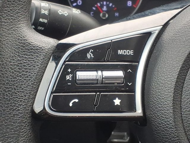 2023 Kia Forte - Image 10