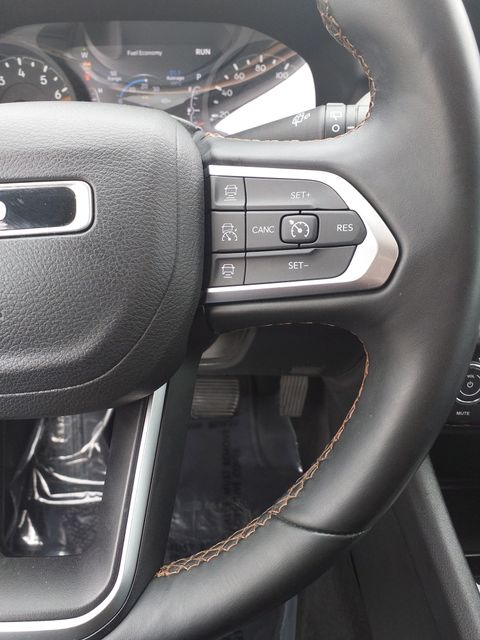 Used 2022 Laser Blue Jeep Limited image 28