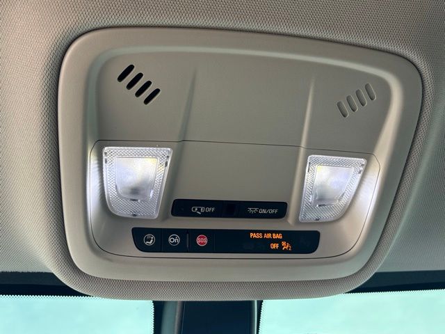 Used 2020 Chevrolet Traverse SUV
