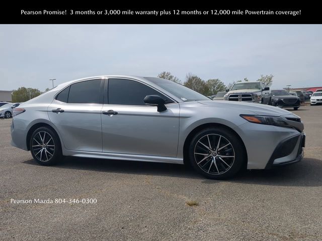 View vehicle photo 2