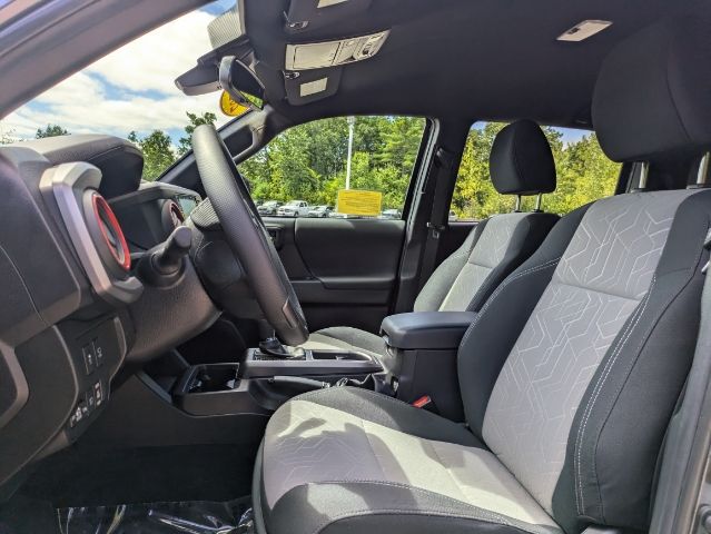 2023 Toyota Tacoma TRD Sport 14