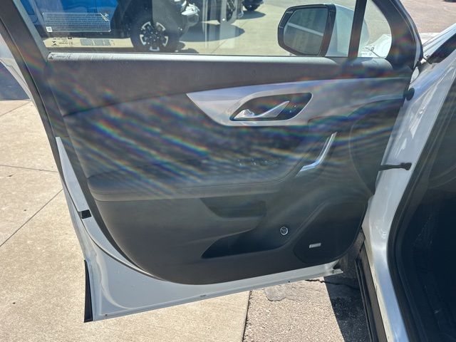 2021 Chevrolet Blazer LT - Summit White exterior view 10