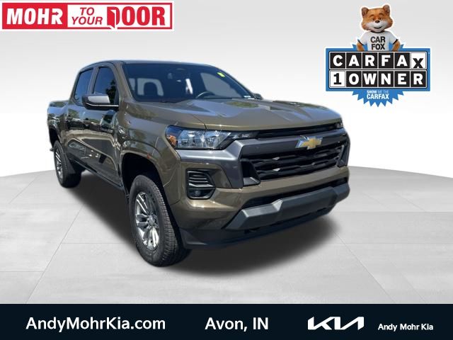 Bronze Metallic 2024 Chevrolet Colorado Pickup Truck Four-Wheel Drive 8-Speed Automatic
