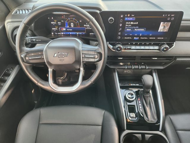 2025 Chevrolet Colorado Trail Boss White at AutoSavvy Houston Northwest