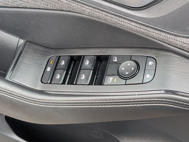 2021 Nissan Rogue - Image 15