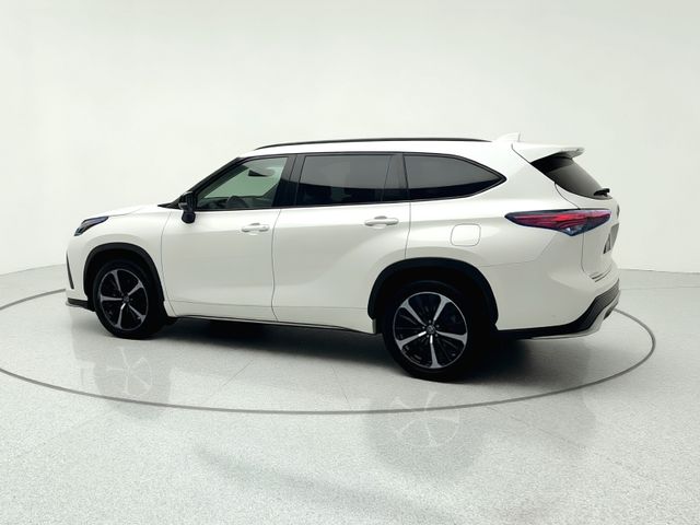 Used 2022 Toyota Highlander SUV
