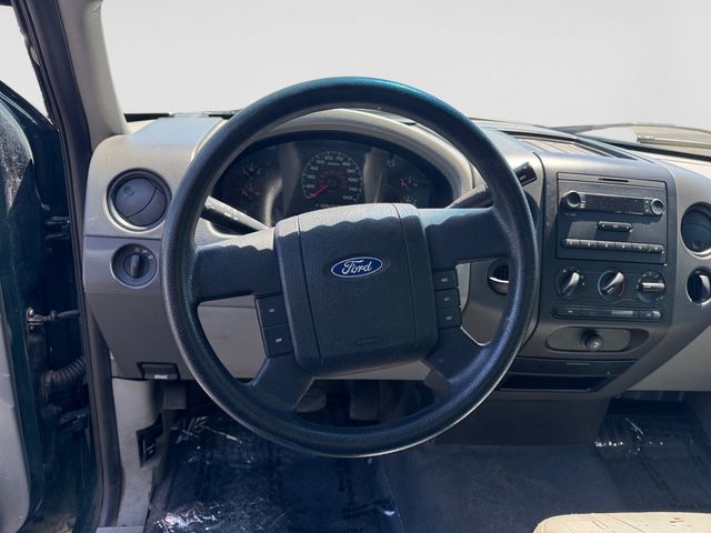 2007 Ford F-150 XL - Forest Green Clearcoat Metallic exterior view 13