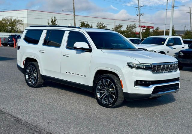2022 Jeep Grand Wagoneer Series III