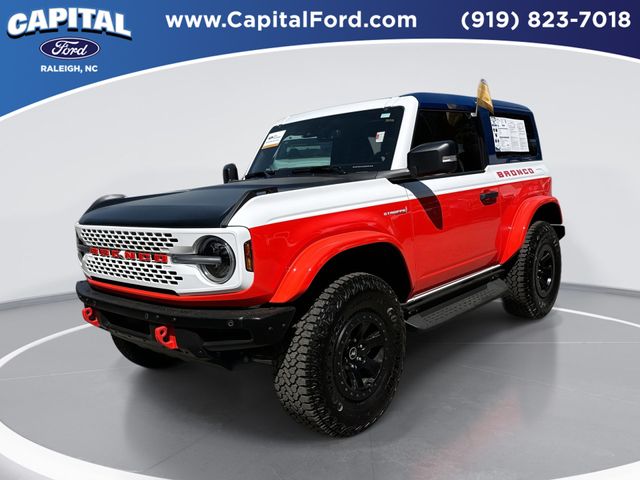 Oxford White 2025 Ford Bronco SUV / Crossover Four-Wheel Drive Automatic