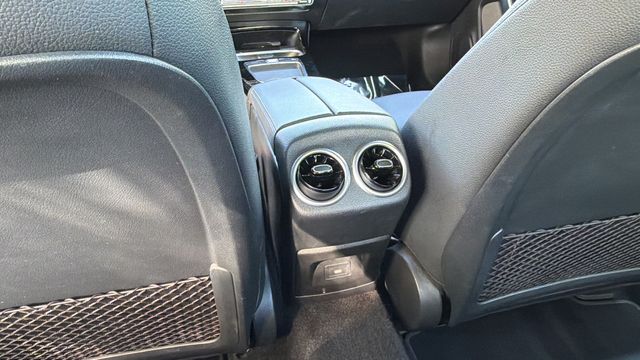 Used 2025  Mercedes-Benz CLA 250 image 21