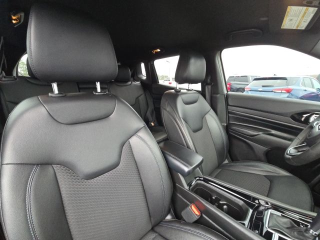 2025 Jeep Compass Latitude:45158A1