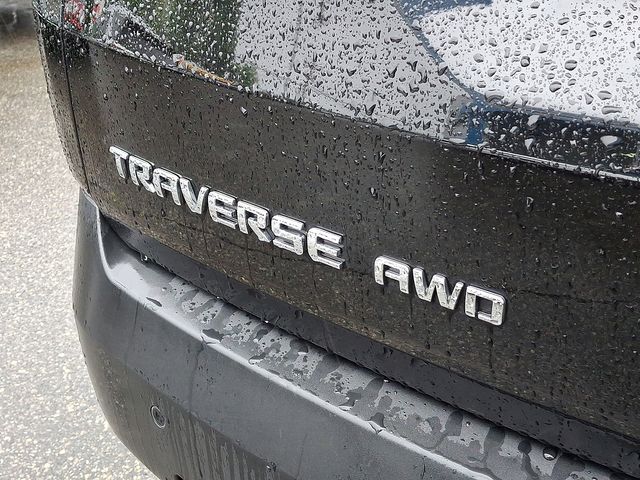2022 Chevrolet Traverse LT Leather photo