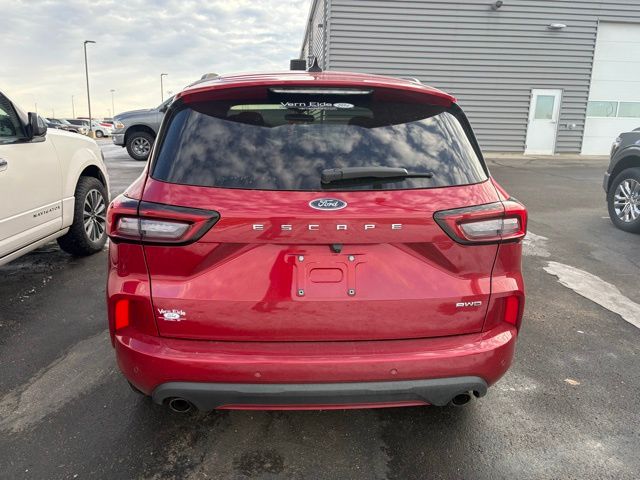 2023 Ford Escape ST-Line Select