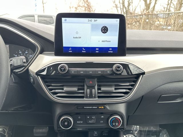 Used 2022 Blue Ford SE image 14