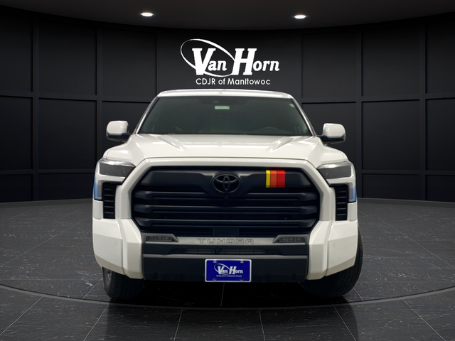 Pre-Owned 2025 Toyota Tundra SR5 4D CrewMax | #J918550T | Van Horn