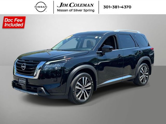 2025 Nissan Pathfinder Platinum