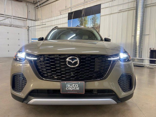 2025 Mazda CX-70 PHEV - Image 2