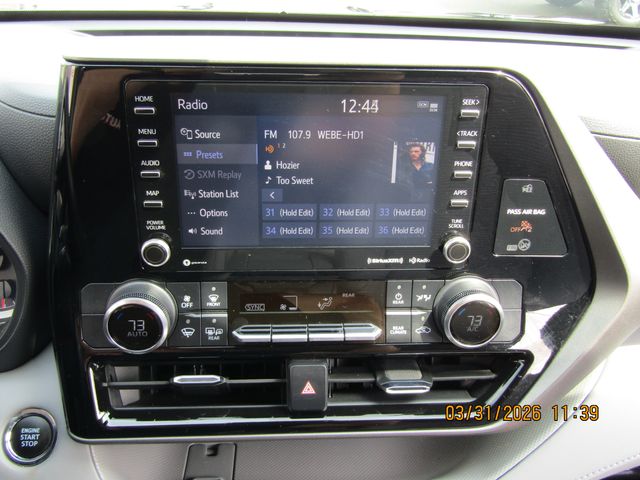 used 2022 Toyota Highlander car, priced at $29,499
