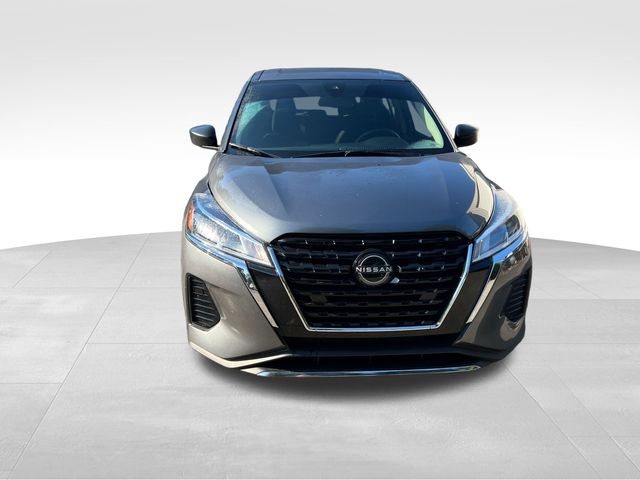 2022 Nissan Kicks S 3