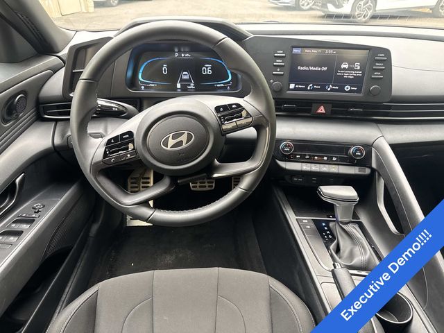 2025 Hyundai Elantra