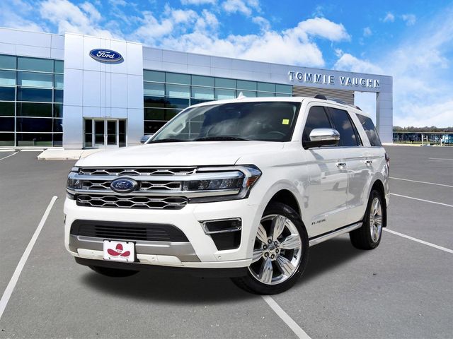 2024 Ford Expedition Platinum's photo