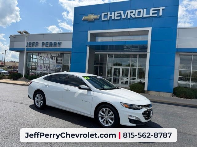 Summit White 2022 Chevrolet Malibu Sedan Front-Wheel Drive Continuously Variable Transmission