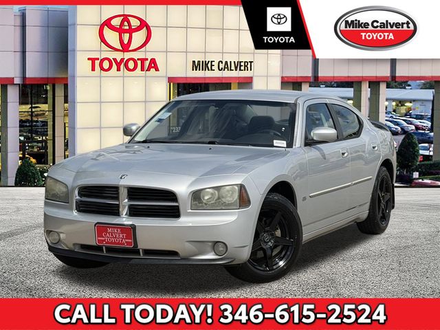 Bright Silver Metallic CC/Mineral Gray Met CC 2010 Dodge Charger SXT RWD Sedan Rear-Wheel Drive 4-Speed Automatic