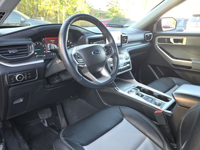 2023 Ford Explorer XLT:45402A