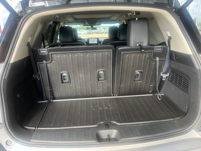 Used 2025 Nissan Pathfinder SUV