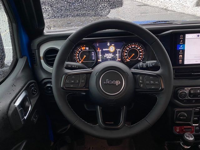 used 2025 Jeep Wrangler car, priced at $37,732
