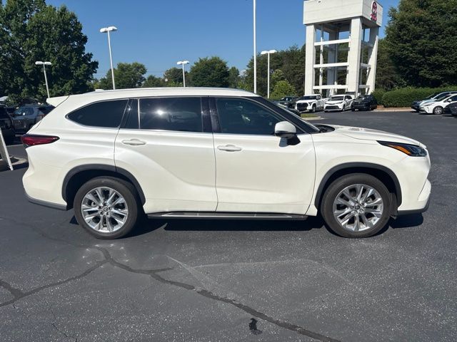 2021 Toyota Highlander Limited - Photo 7