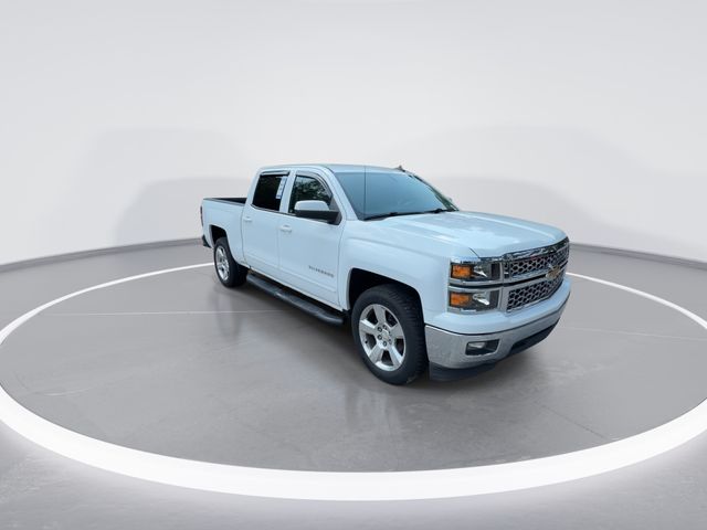 Used 2015 White Chevrolet LT image 2