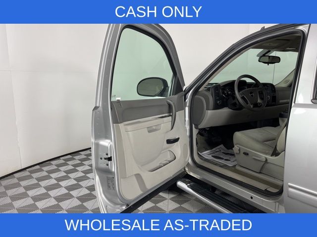 2010 Sheer Silver Metallic GMC Sierra 1500 SLE RWD Truck