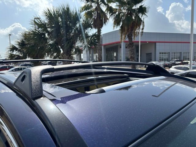 Used 2022  Toyota XLE image 7