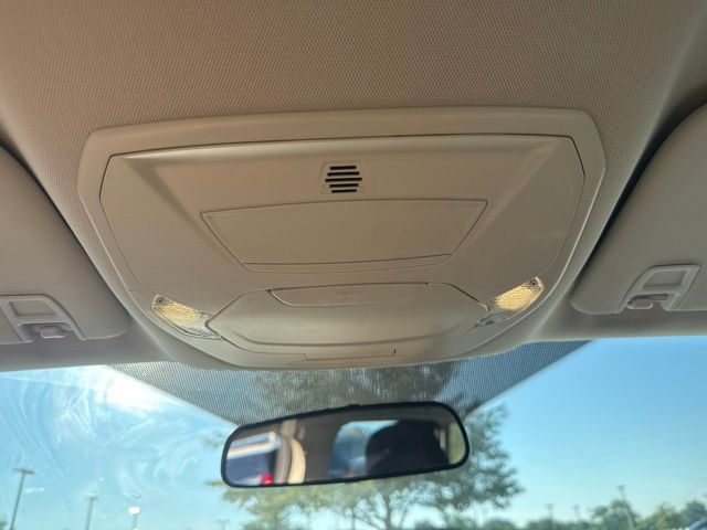 Used 2018 Blue Ford S image 18