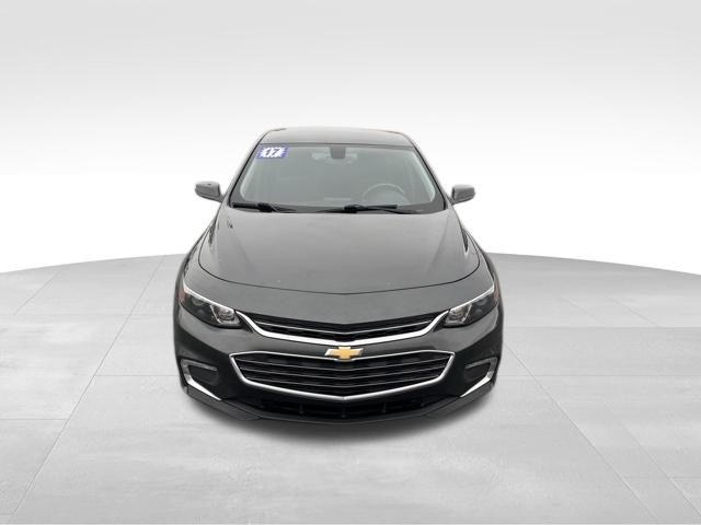 2017 Chevrolet Malibu LT 8