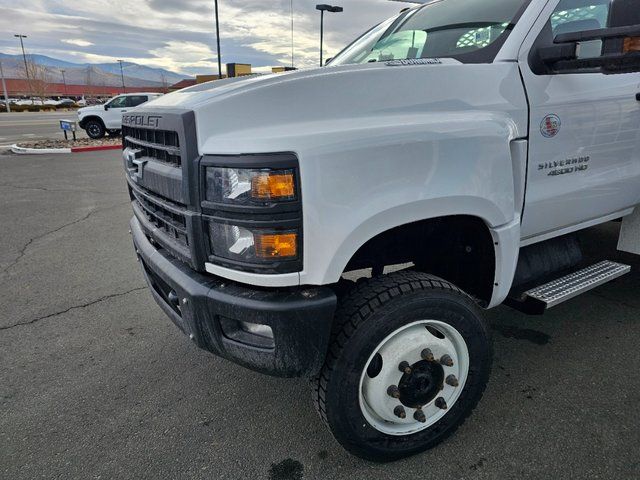 2023 Chevrolet Silverado 4500HD Work Truck 4